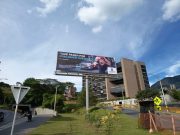 Mal parqueo en El Poblado motiva nueva campaña distrital de seguridad vial
