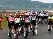 Giro de Italia 2026: así les fue a los colombianos en la primera etapa