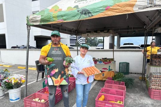 En Las Palmas abren dos nuevas tiendas móviles del programa Mercados Campesinos