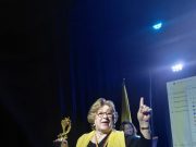 Vecina de El Poblado gana premio de poesía