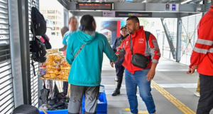 Refuerzan control a ventas informales en troncales de TransMilenio
