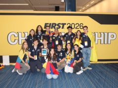 Equipo colombiano gana premio al espíritu de equipo en el mundial de robótica