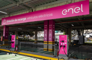 Actualizan estación de recarga para vehículos eléctricos en Unicentro