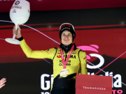 Vingegaard gana la novena etapa y se acerca el liderato del Giro