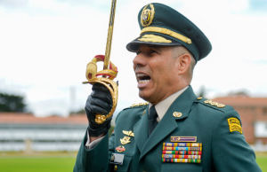 Fiscalía imputó al general (r) Eduardo Zapateiro por presunto acoso