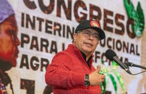 Rechazan intención de Petro de ponerse “al frente” de la campaña de izquierda