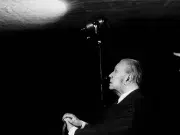 El esplendor literario de Borges en 90 manuscritos y 4 ediciones de sus libros memorables se exhibe en Madrid