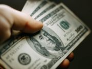 Dólar y euro a la baja: cómo sacarles el mayor provecho para ahorrar en viajes al exterior y cuáles son los mejores destinos