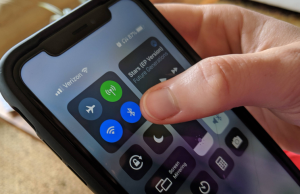 ¿Se debe dejar activado el Bluetooth todo el tiempo en los celulares? Esto recomiendan los expertos