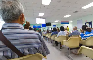 Organizaciones de pacientes reclaman voz en el plan de transición del gobierno de Abelardo de la Espriella