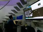 Científicos de la Universidad Nacional exploran una posible fuerza oculta que desafía las leyes clásicas de la gravedad