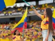 Las marcas colombianas se ‘pusieron la 10’ y lanzaron prendas para apoyar a la Selección con estilo: véalas y anímese a crear su outfit futbolero