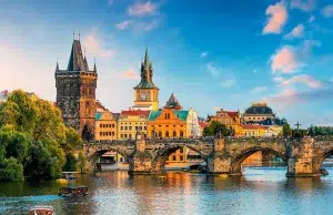 Un repaso a la historia de Praga en tres barrios: Ciudad Vieja, Malá Strana y Josefov