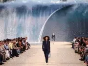 Pharrell Williams lleva el espíritu del surf a Louis Vuitton y marca el inicio de la Semana de la Moda masculina en París