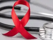 Hasta el 40 % de las personas con VIH desconocen que viven con el virus y aún persisten los diagnósticos tardíos