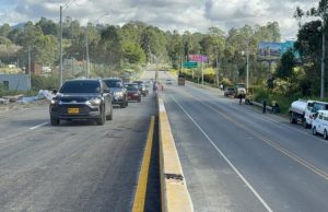 Habilitan doble calzada en el tramo que faltaba entre Llanogrande y el aeropuerto José María Córdova