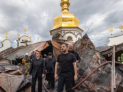 Ataque ruso a Kiev deja 11 muertos y semidestruida catedral de la Dormición