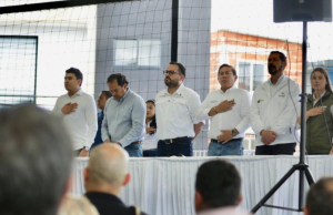 Colombia reanudará la cooperación energética con Ecuador
