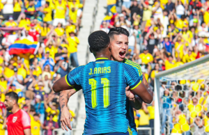 Comercio de Bogotá amplía horarios por debut de la Selección Colombia
