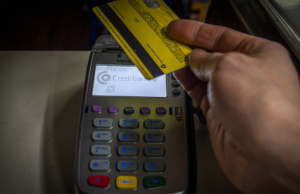 Suspenden pagos con Visa y Mastercard en Cuba por sanciones de EE. UU.