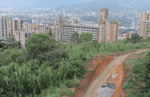 Preocupan más proyectos en La Asomadera 2
