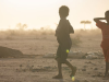 La mitad de los niños del mundo vive bajo amenazas climáticas