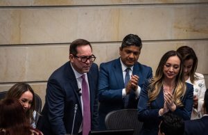 Primeras movidas para construir coalición gobiernista y definir presidencias de Congreso