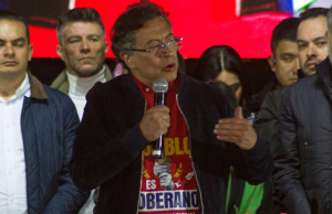 Investigan a Comisión de Acusación por presuntos retrasos en caso Petro