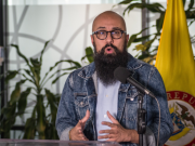 Procuraduría suspendió a Carlos Carrillo por participación en política