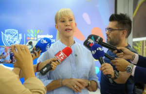 Valle alerta sobre cierre de servicios de salud por falta de pagos