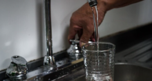 Recomiendan no consumir agua del grifo en Santa Marta