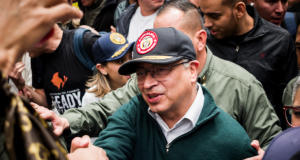 Gustavo Petro asumirá el liderazgo de la oposición frente al Gobierno de De la Espriella