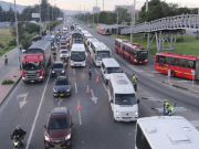 Este puente festivo salen más de un millón de vehículos de Bogotá