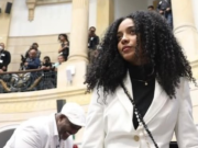 Círculos políticos del Gobierno dicen que actuación de Juliana Guerrero es indefendible