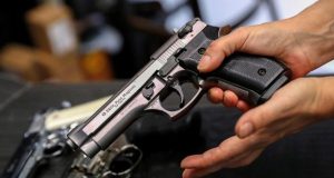 ¿Autorizar porte de armas con salvoconducto? concejales divididos