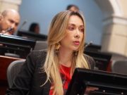 ¿Qué debe hacerse con la Comisión de Investigación y Acusación de la Cámara?