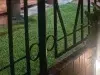 Adiós a las rejas: la alternativa que gana terreno por seguridad, diseño y entrada de luz