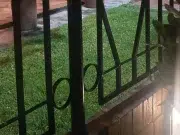 Adiós a las rejas: la alternativa que gana terreno por seguridad, diseño y entrada de luz