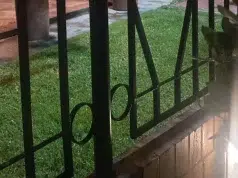 Adiós a las rejas: la alternativa que gana terreno por seguridad, diseño y entrada de luz
