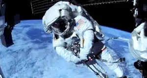 Siete horas en el vacío: astronautas de la Nasa salvan el brazo robótico de la Estación Espacial Internacional
