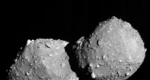 Japón difunde imagen de asteroide con forma de muñeco de nieve