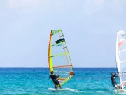 Estudio revela cuáles son las 10 mejores islas de Europa para practicar deportes acuáticos