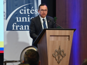 Alfonso Prada renuncia a embajada en Francia