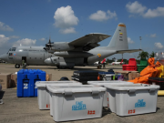 Despliegan hospital de campaña para damnificados por terremoto en Venezuela