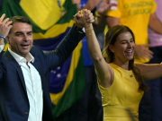 Flávio Bolsonaro oficializa su candidatura presidencial en Brasil