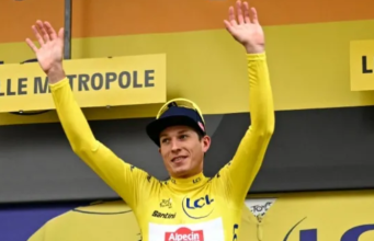 Jasper Philipsen gana la etapa 17 del Tour de Francia 2026