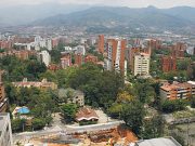 Airbnb generó ingresos por 435 mil millones de pesos a anfitriones en Medellín