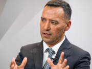Ministro de Defensa se ausentará del cargo por problemas de salud