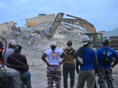 Lenta recuperación de cadáveres de los terremotos exaspera a los venezolanos