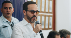 De La Espriella exalta independencia del Congreso en su elección